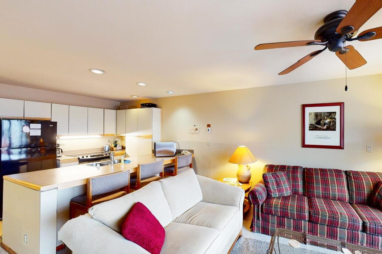 Simba Run Apartment Vail Room photo